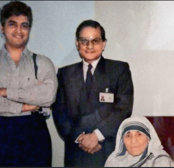 Dr Devi Prasad Shetty with Mother Teresa