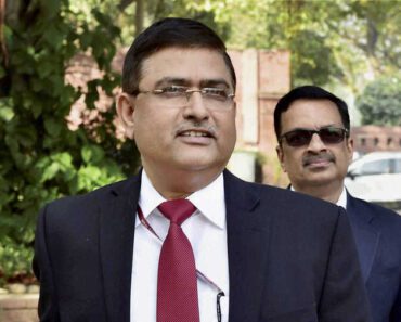 Rakesh Asthana Wiki, Age, Education, Family, Wife, Daughter, Net Worth, Biography & More