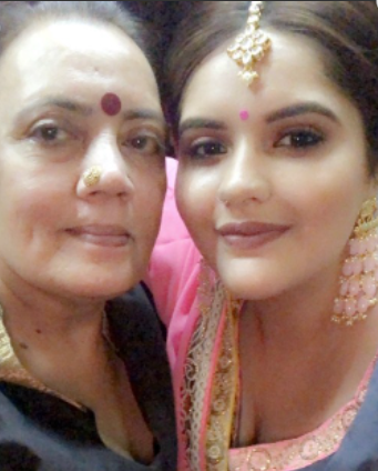 Anjali Anand with her mother