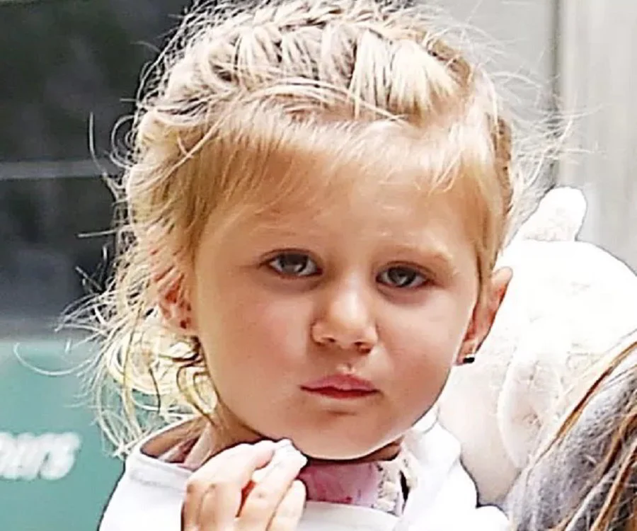 Vivian Lake Brady childhood