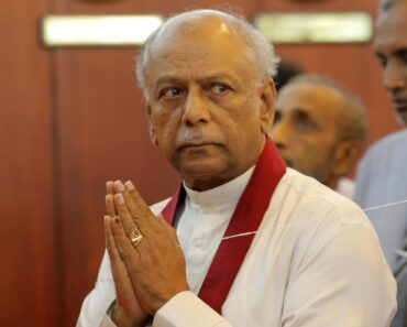 Dinesh Gunawardena Wiki, Age, Family, Wife, Son, House, Biography, Facts & More