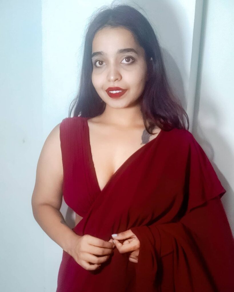 Kshama Bindu wearing Saree