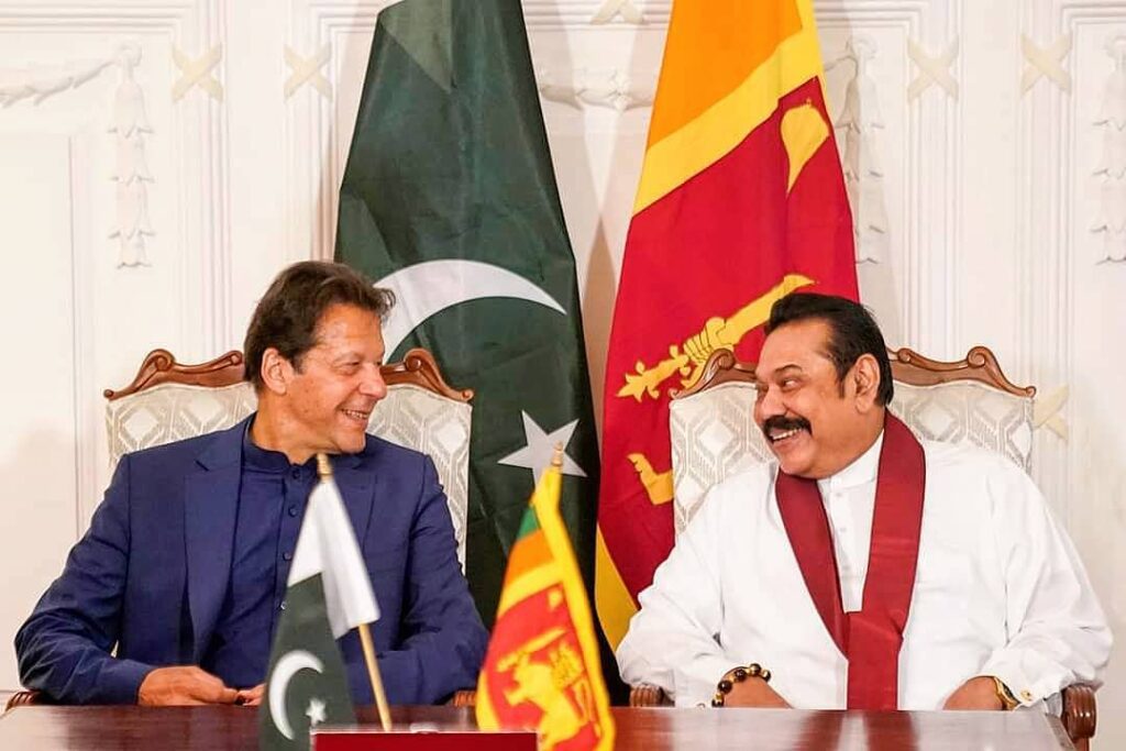 Mahinda Rajapaksa meething with Pakistan ex prime minister Imran Khan