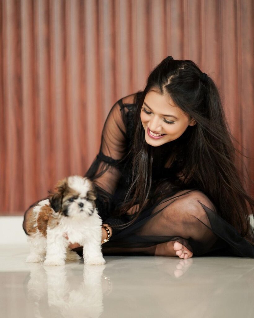 Saloni with her pet puppy