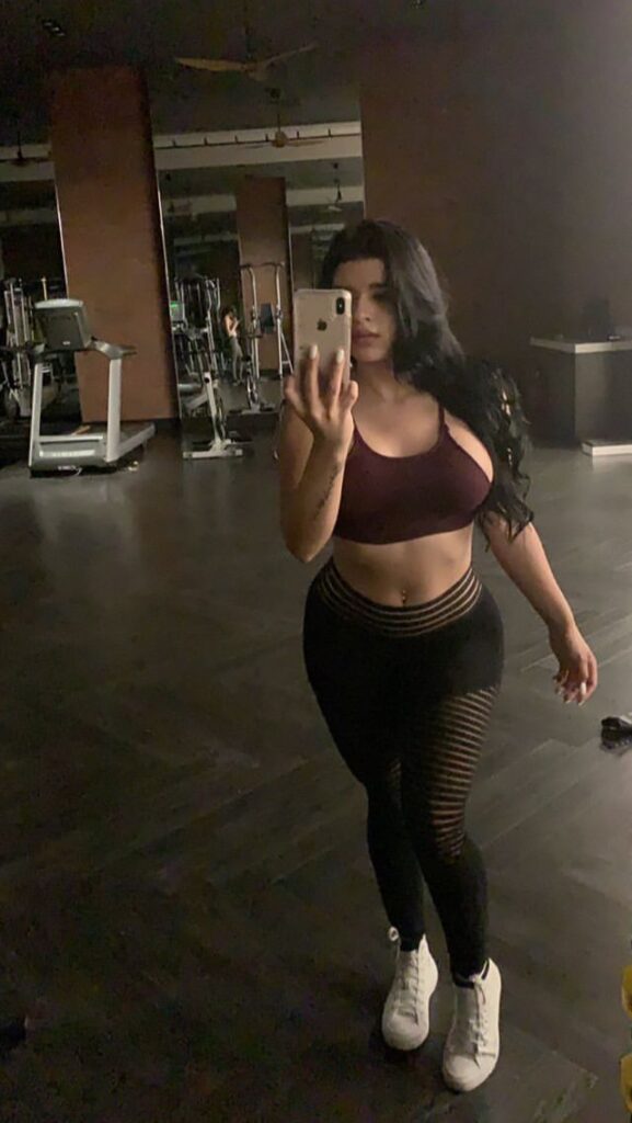 Juanita JCV in gym