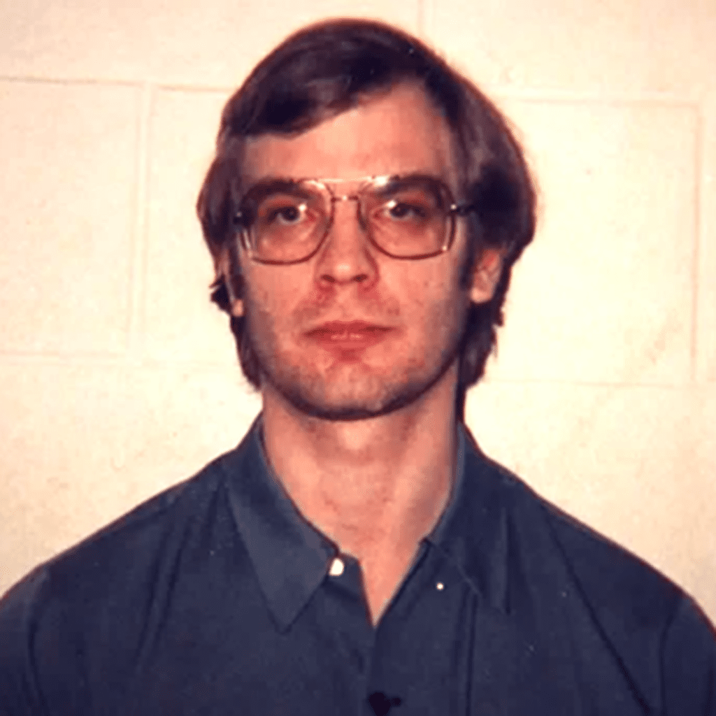 Jeffrey Dahmer (Serial Killer) Wiki Age Height Family Parents