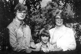Jeffrey Dahmer with his mother and brother
