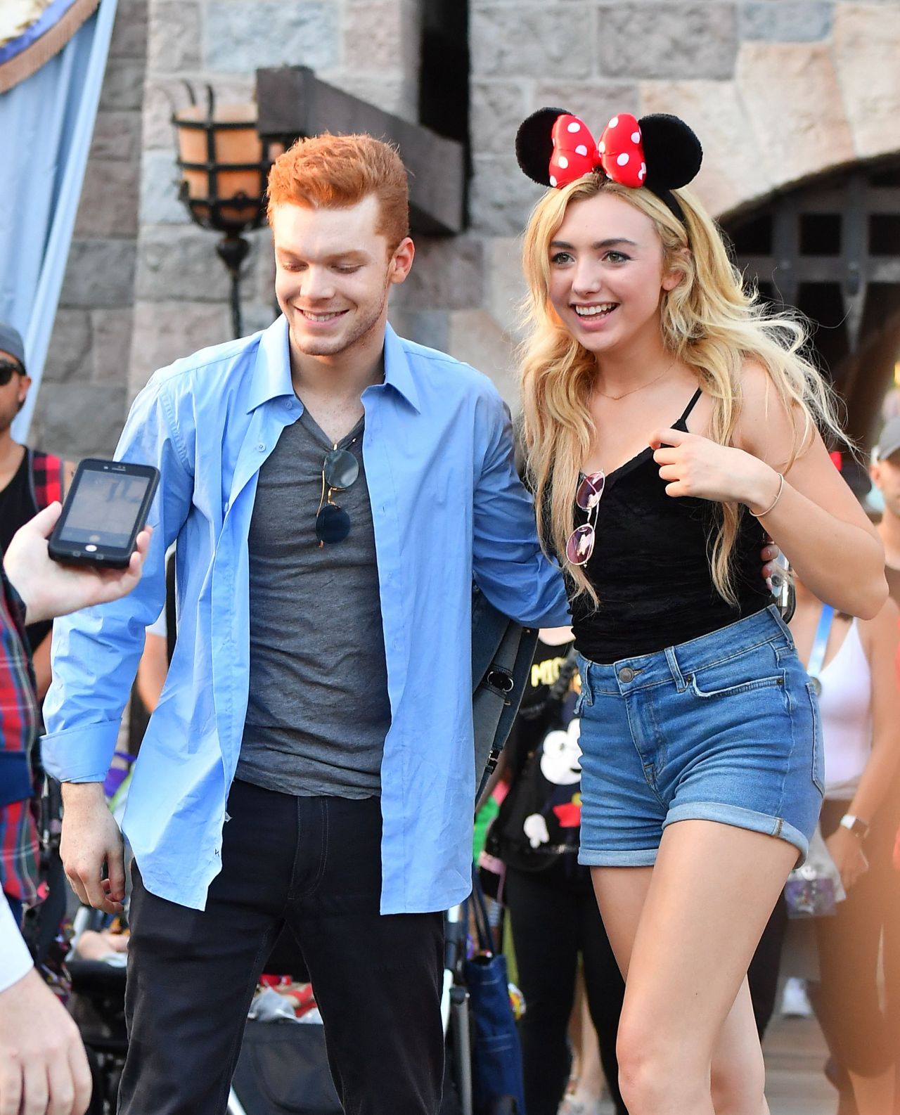 Peyton List and Cameron Monaghan
