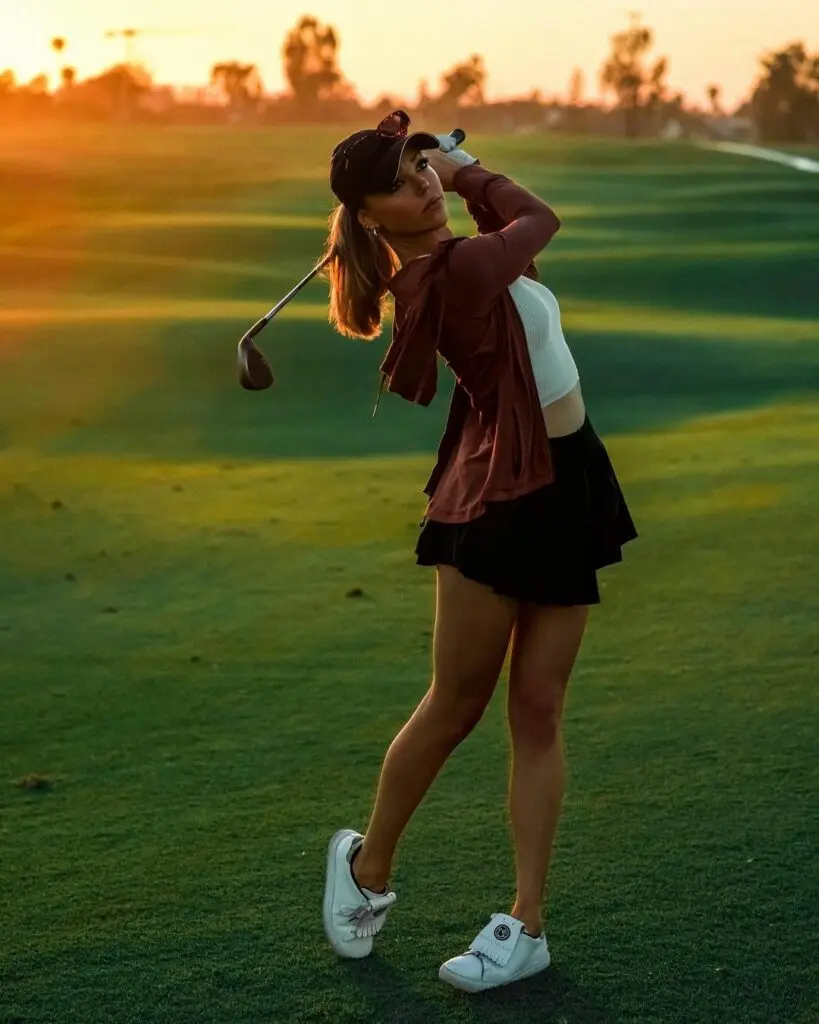 Golf Swing of Claire Hogle