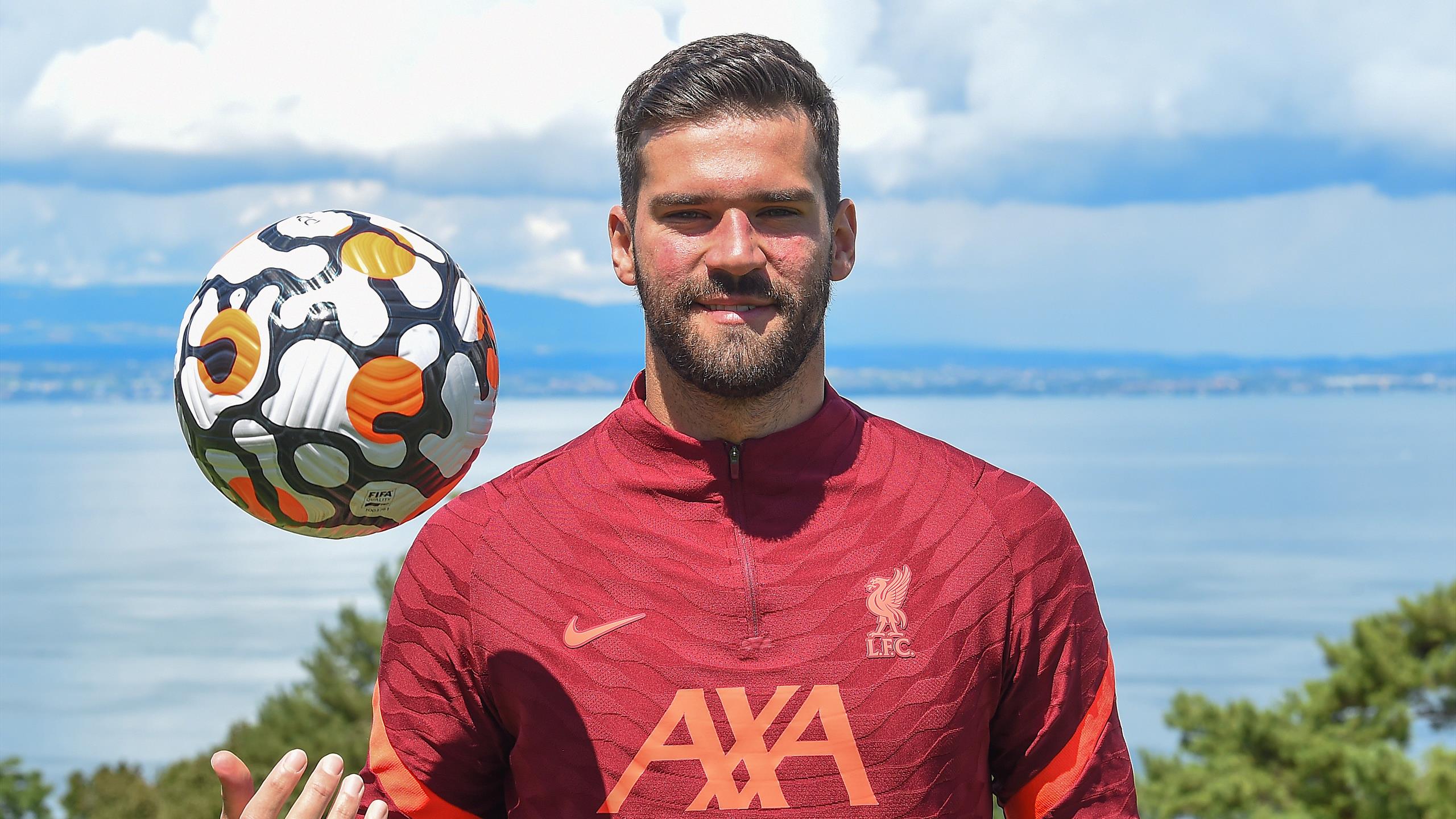 Alisson Becker Wiki, Age, Height, Wife, Family, Children, Career, Stats ...