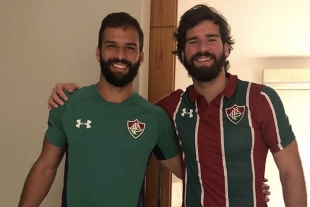 Alisson Becker with his brother