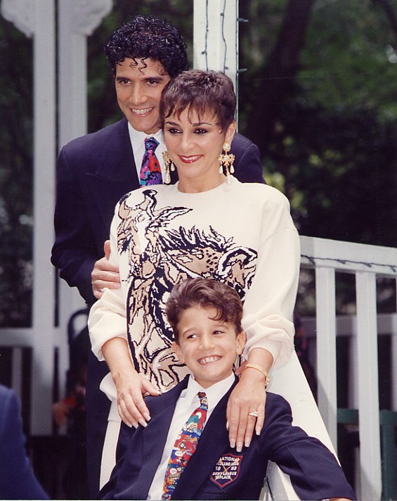 Mark Ballas with his father and mother childhood photo