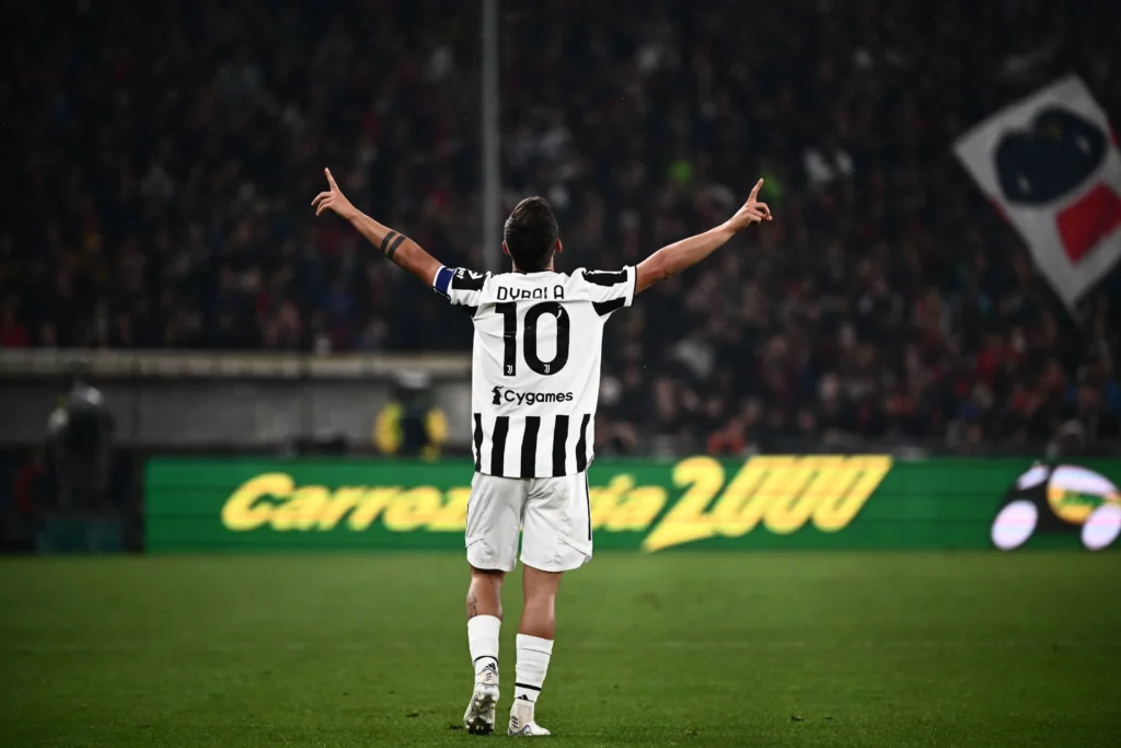 Paulo Dybala got Vintage Juventus Moment
