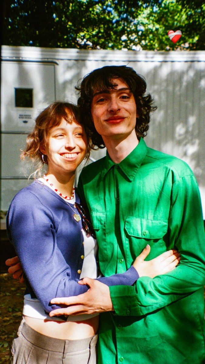 Elsie Pearls And Finn Wolfhard