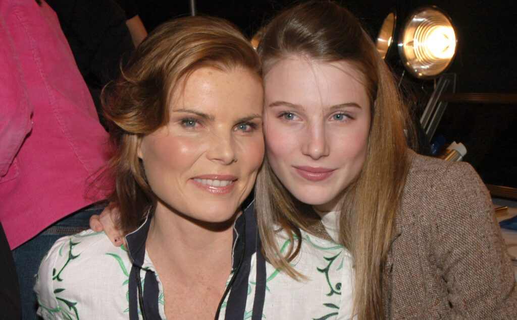 Dree Hemingway with her Mother