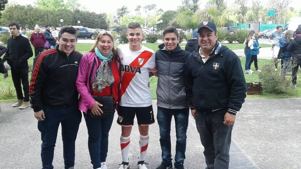 Julian Alvarez with his Parents and siblings