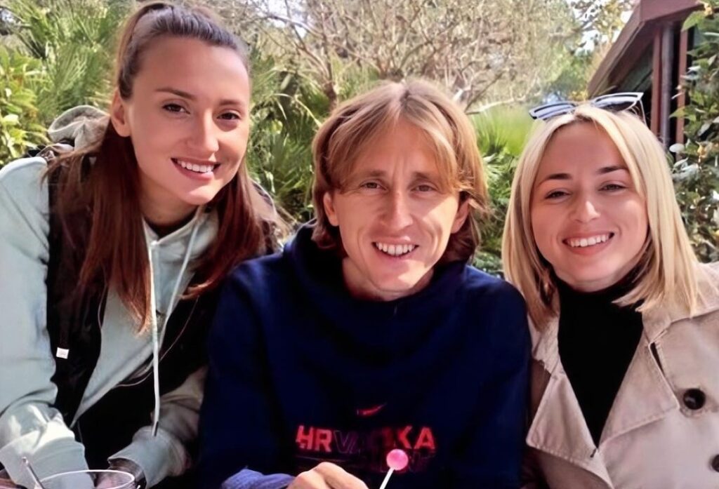 Luka with his Sisters
