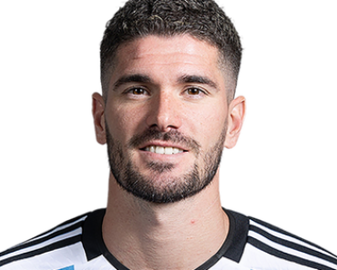 Rodrigo De Paul Wiki, Age, Height, Family, Girlfriend, Children, Stats, Salary, Net Worth, Biography & More