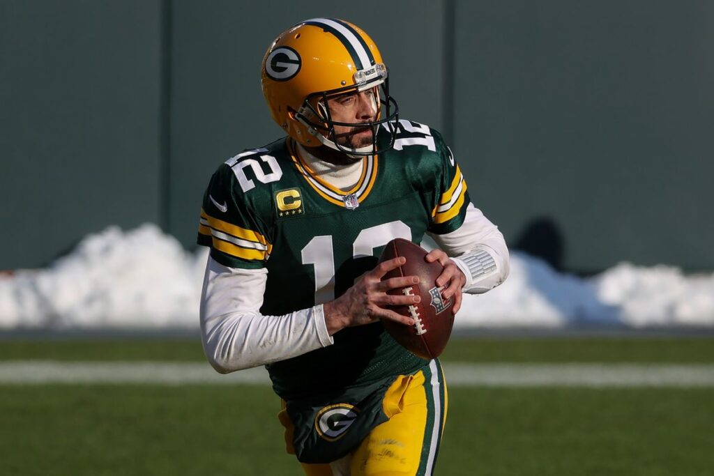 Aaron Rodgers wins the Most Valuable Award in 2020