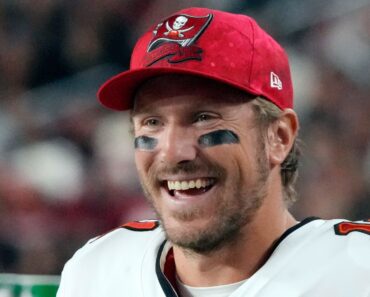 Blaine Gabbert Wiki, Age, Height, Wife, Parents, Children, Career, Stats, Net Worth, Biography & More