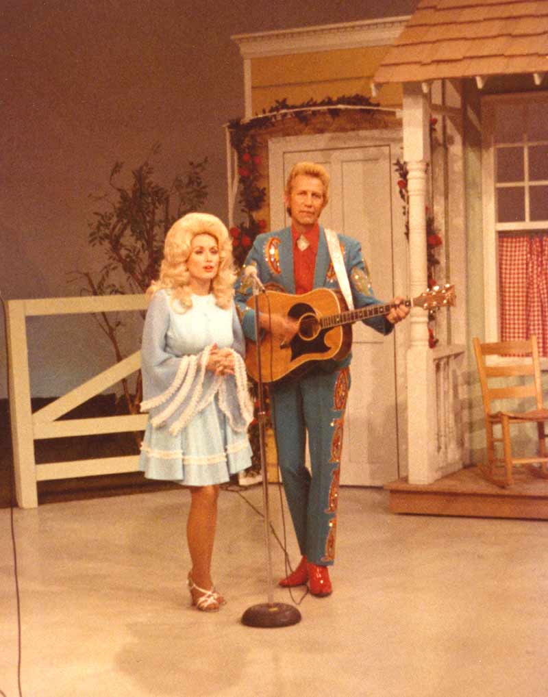 Dolly Parton acting in The Porter Wagoner Show in the 1960