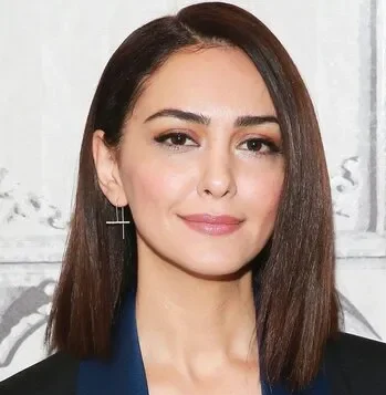 Nazanin Boniadi Wiki Age Height Husband Partner Parents Ethnicity Net Worth Biography More