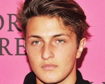 Anwar Hadid Wiki, Age, Height, Girlfriend, Family, Ethnicity, Net Worth, Biography & More