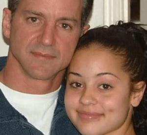 Alexa Demie with her father