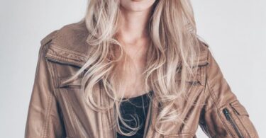 Alisa Manyonok Wiki, Age, Height, Boyfriend, Family, Education, Net Worth, Biography & More
