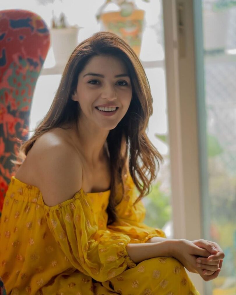 Mehreen Kaur Pirzada Wiki, Age, Caste, Religion, Family, Husband, Net Worth, Biography & More