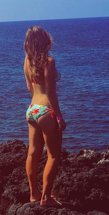Annie Agar in bikini background photoshoot