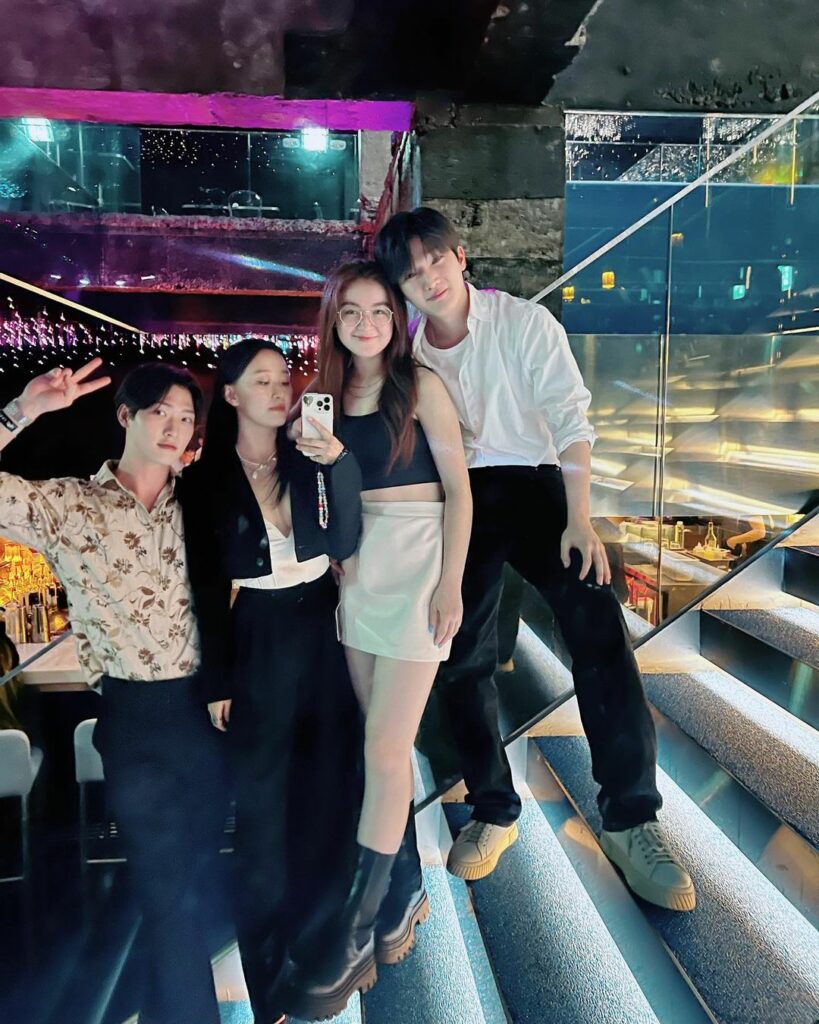 Gia Kim with her friends