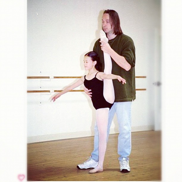Highdee Kuan in her teenage with ballet dance trainer