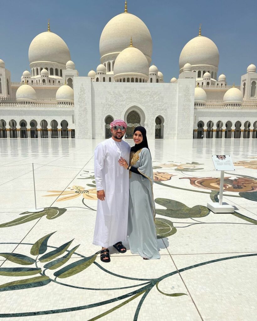 Linda Andrade with her husband in mosque