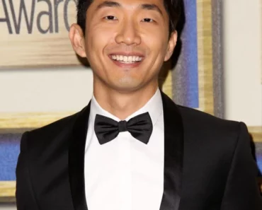 Lee Sung Jin Wiki, Biography, Age, Education, Wife, Net Worth, Family & Biography