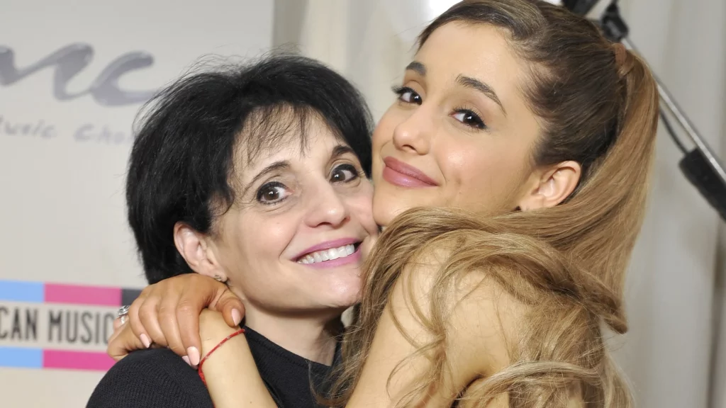 Joan Grande with her daughter Ariana Grande