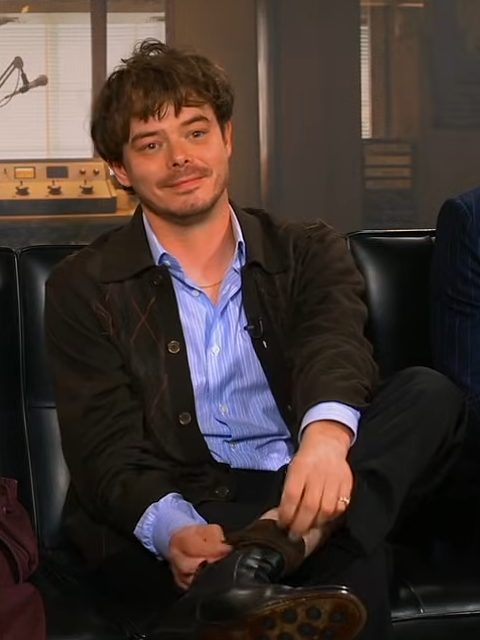 Charlie Heaton Wiki, Age, Height, Wife, Girlfriend, Parents, Child, Net Worth, Biography & More