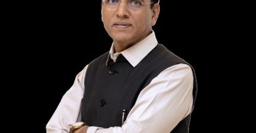 Mansukh Mandaviya Wiki, Age, Caste, Education, Family, Wife, Net Worth, Biography & More