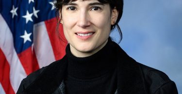 Marie Gluesenkamp Perez Wiki, Age, Education, Husband, Parents, Net Worth, Biography & More