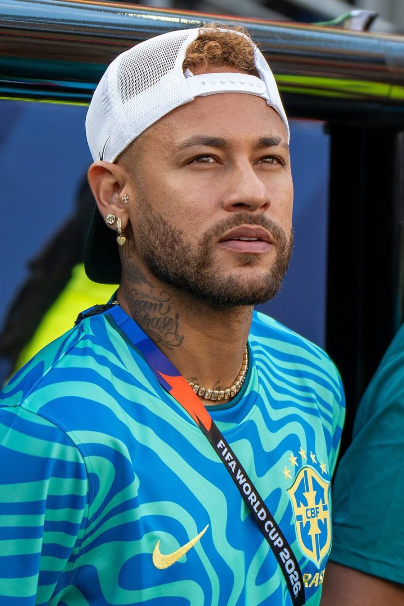 Neymar Wiki, Age, Height, Girlfriend, Wife, Son, Family, Career, Salary, Net Worth, Biography & More
